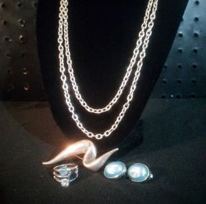 Antique & Modern Jewelry